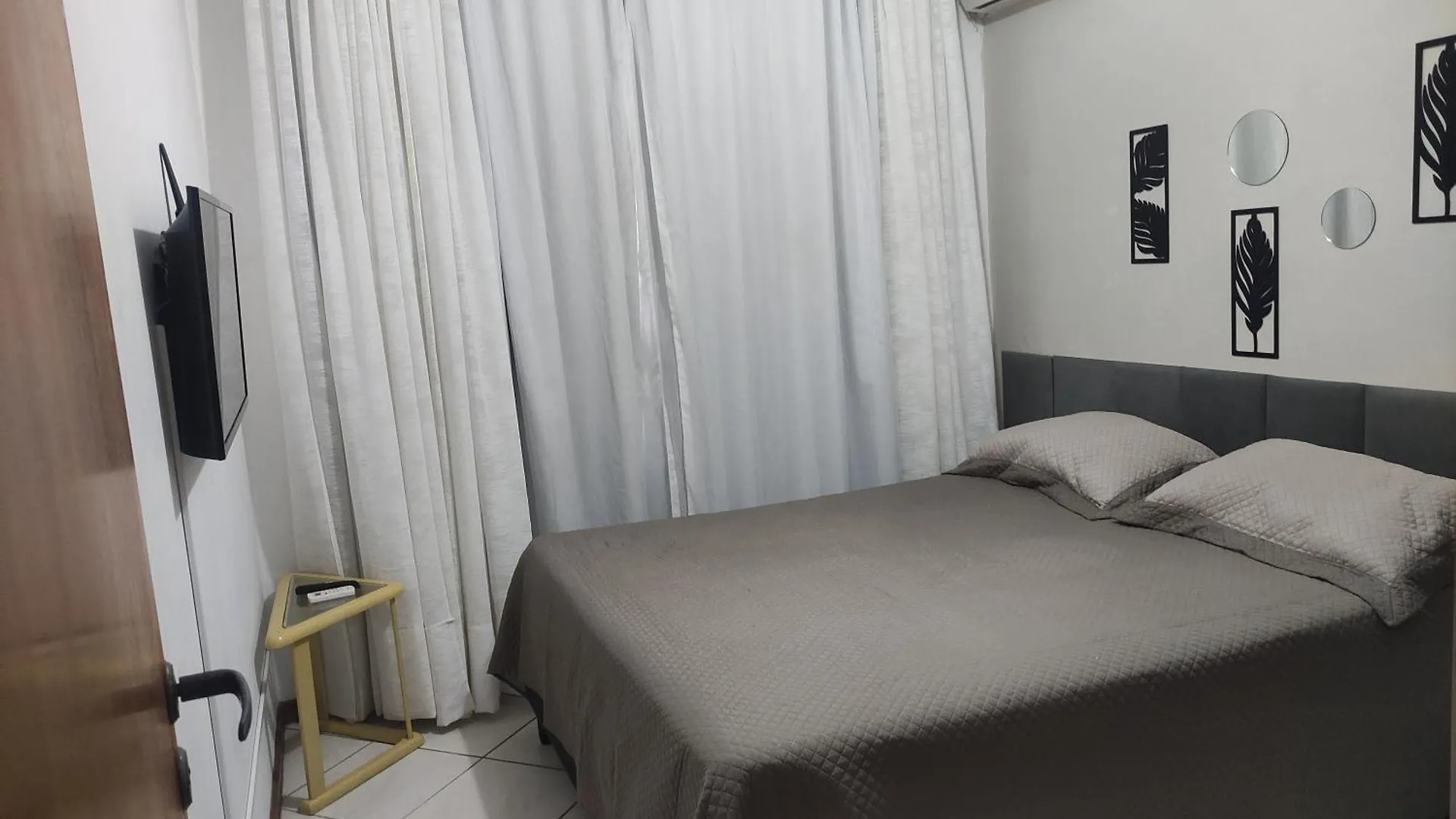 Apto 3 Dorm, Ao Lado Shoping Atlantico Centro, Quadra Mar Balneário Camboriú